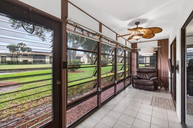 15496 Lakes Of Delray Boulevard 104, Delray Beach, FL 33484