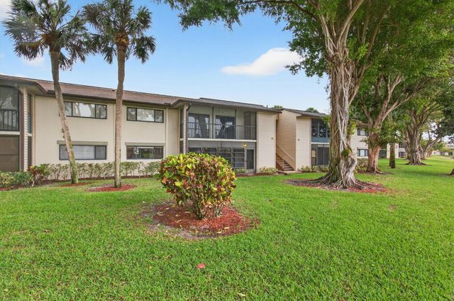 15496 Lakes Of Delray Boulevard 104, Delray Beach, FL 33484