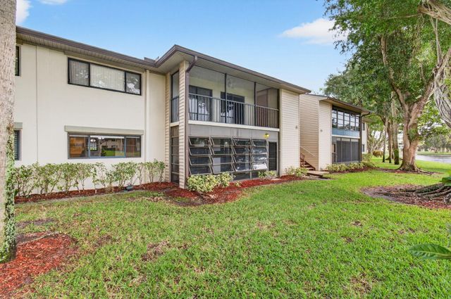 15496 Lakes Of Delray Boulevard 104, Delray Beach, FL 33484