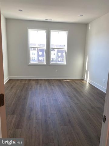 23083 SOARING TER, Ashburn, VA 20148