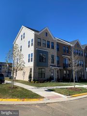 23083 SOARING TER, Ashburn, VA 20148