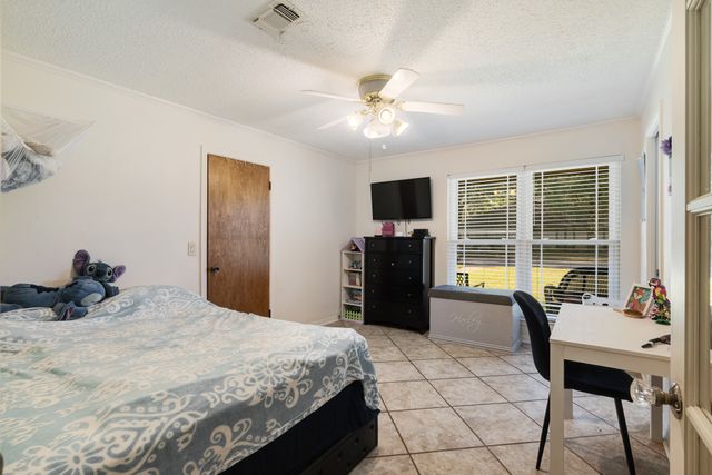 3095 Mahaffey Lane, Paris, TX 75460