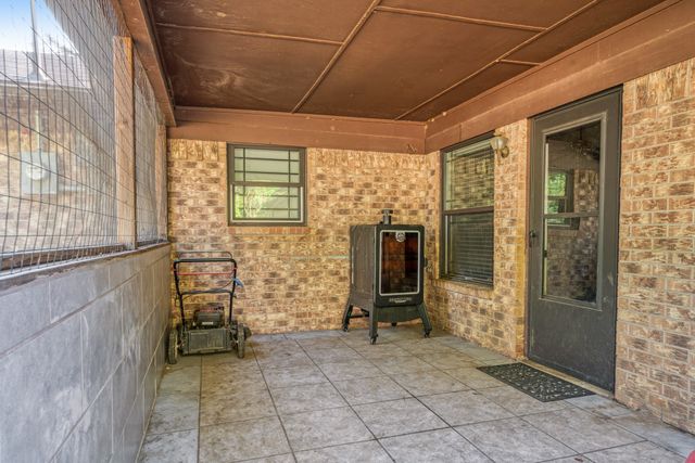 3095 Mahaffey Lane, Paris, TX 75460