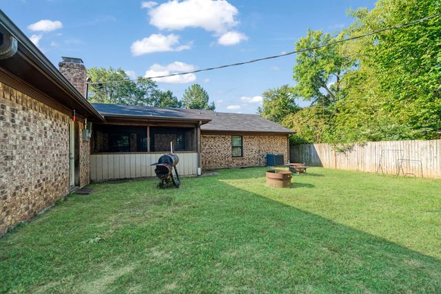 3095 Mahaffey Lane, Paris, TX 75460