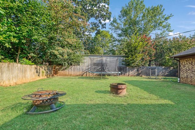 3095 Mahaffey Lane, Paris, TX 75460