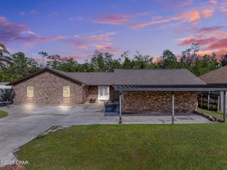 2745 Ravenwood Court, Lynn Haven, FL 32444