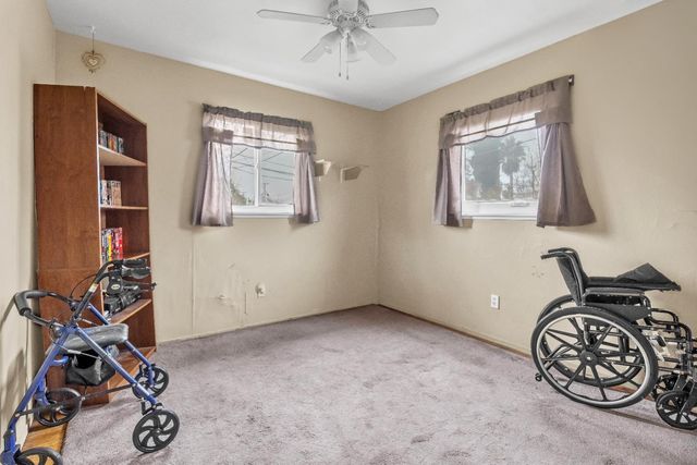 7475 Amherst St, Sacramento, CA 95822