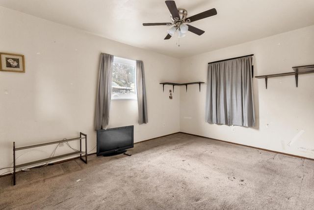 7475 Amherst St, Sacramento, CA 95822