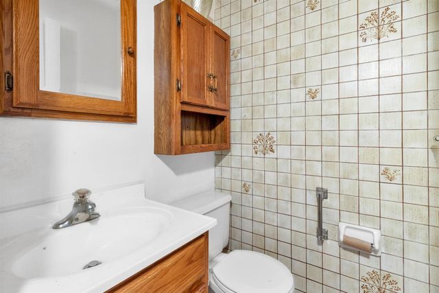 7475 Amherst St, Sacramento, CA 95822