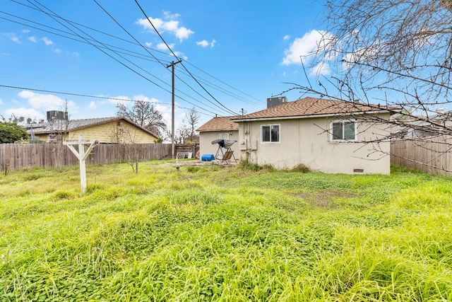 7475 Amherst St, Sacramento, CA 95822