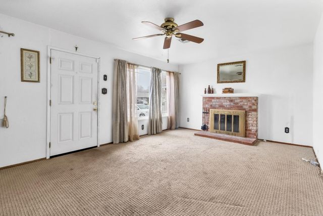 7475 Amherst St, Sacramento, CA 95822