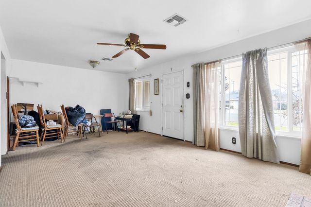 7475 Amherst St, Sacramento, CA 95822