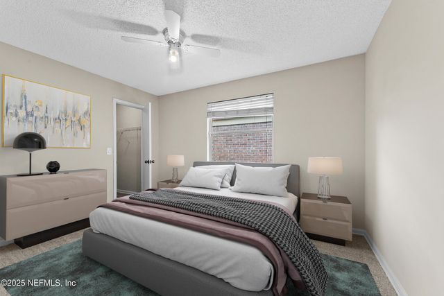 6121 KEY HOLLOW Court, Jacksonville, FL 32205