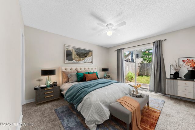 6121 KEY HOLLOW Court, Jacksonville, FL 32205