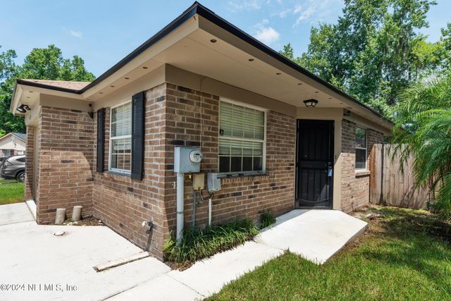 6121 KEY HOLLOW Court, Jacksonville, FL 32205