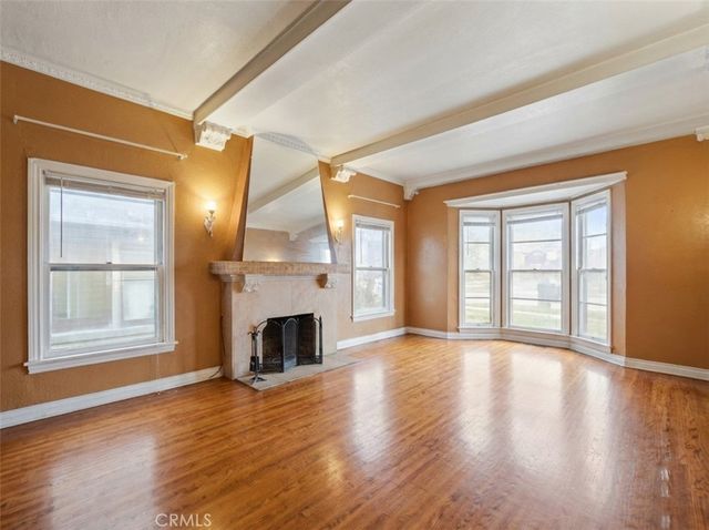 1308 W 82nd Street, Los Angeles, CA 90044