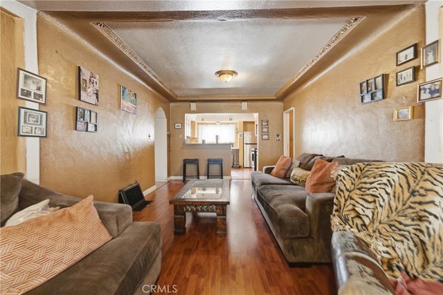 1308 W 82nd Street, Los Angeles, CA 90044