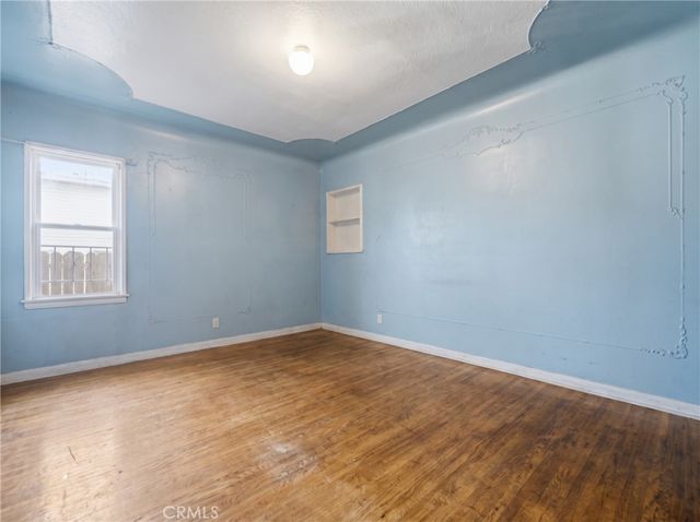1308 W 82nd Street, Los Angeles, CA 90044
