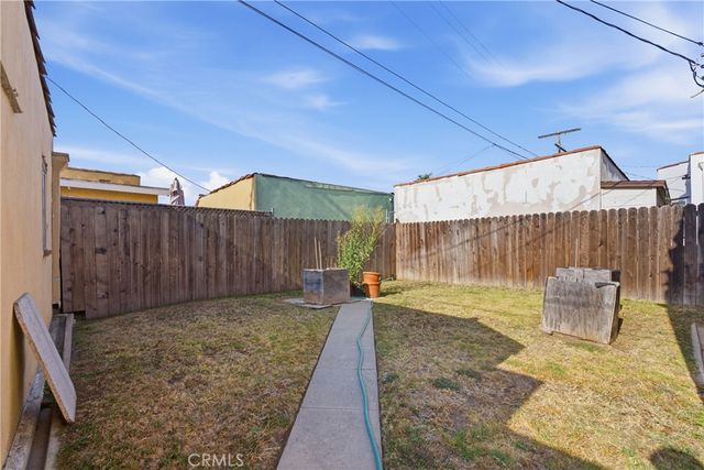 1308 W 82nd Street, Los Angeles, CA 90044