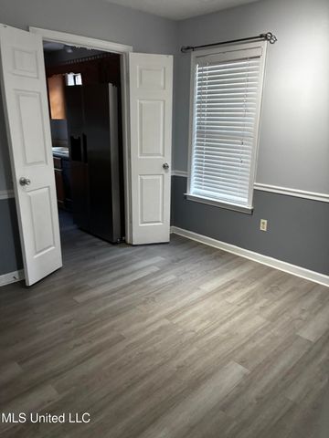 3245 Edenshire Lane, Horn Lake, MS 38637