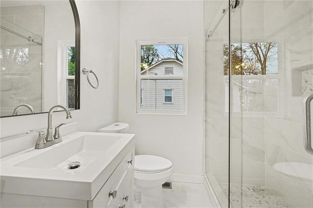 1684 Kenmore SW, Atlanta, GA 30311