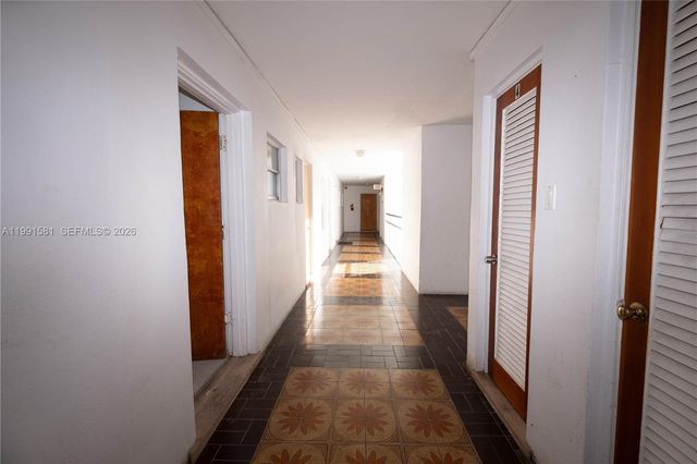 1075 93rd St 403, Bay Harbor Islands, FL 33154