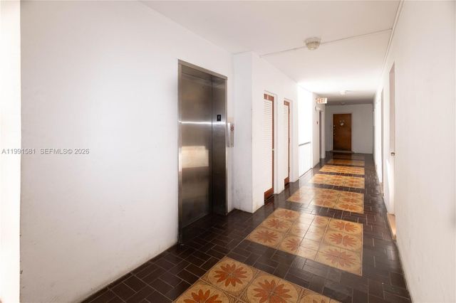 1075 93rd St 403, Bay Harbor Islands, FL 33154