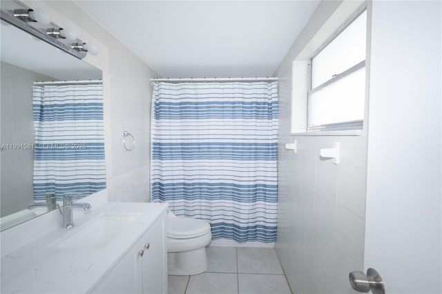 1075 93rd St 403, Bay Harbor Islands, FL 33154