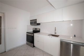 1075 93rd St 403, Bay Harbor Islands, FL 33154