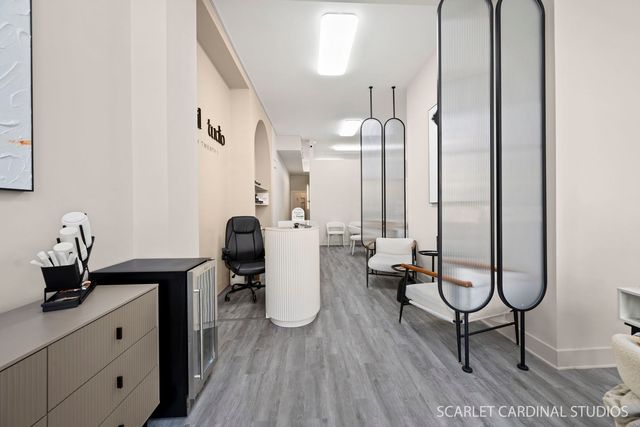 2956 N Lincoln Avenue, Chicago, IL 60657