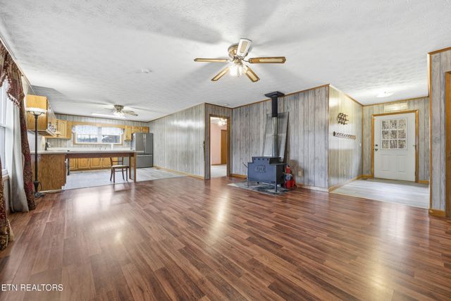 3522 Bogard Rd, Cosby, TN 37722