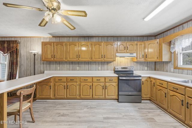 3522 Bogard Rd, Cosby, TN 37722