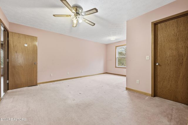 3522 Bogard Rd, Cosby, TN 37722