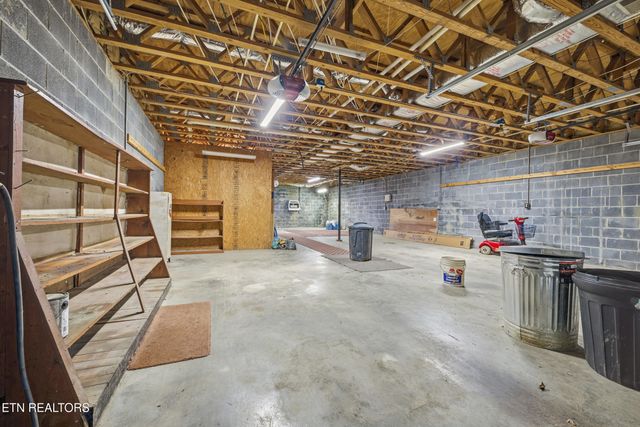 3522 Bogard Rd, Cosby, TN 37722