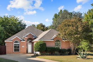 4402 Spring Garden Drive, Arlington, TX 76016