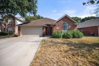 9081 Stillwater Trail, Fort Worth, TX 76118