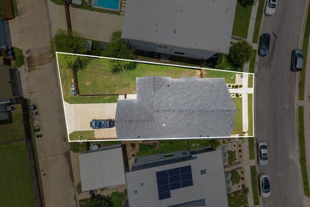 5917 Florencia LN, Austin, TX 78724