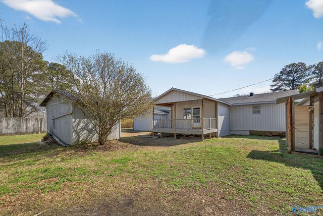 1107 Nelson Road, Albertville, AL 35950