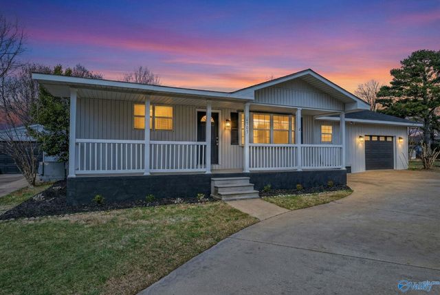 1107 Nelson Road, Albertville, AL 35950