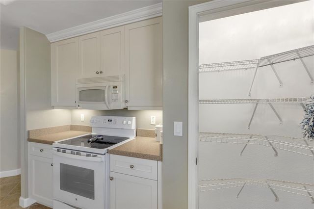 424 LUNA BELLA LANE 228, New Smyrna Beach, FL 32168