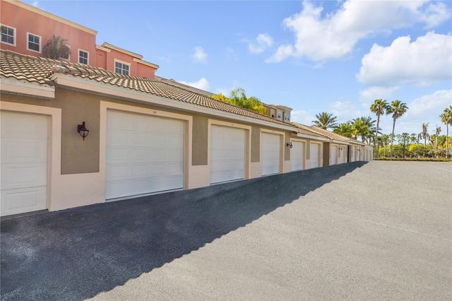 424 LUNA BELLA LANE 228, New Smyrna Beach, FL 32168