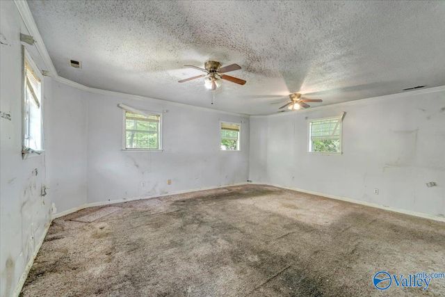 3238 Uvalde Lane NW, Huntsville, AL 35810