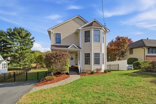 28 Hewitt Street, Garnerville, NY 10923