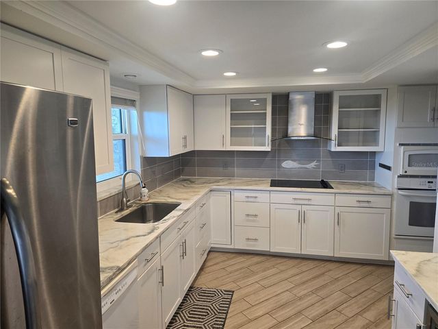 504 S FLORIDA AVENUE 221, Tarpon Springs, FL 34689