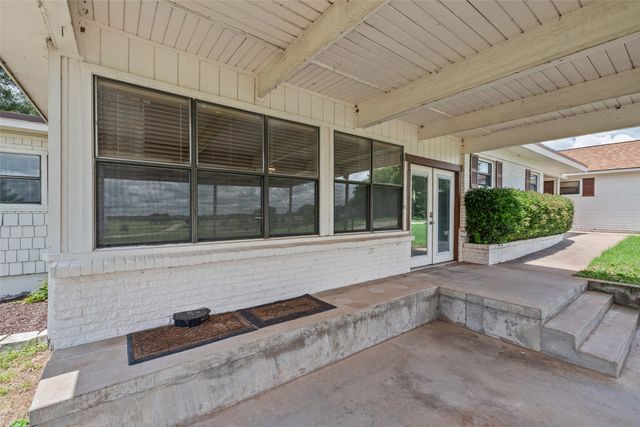 4720 Peveler Road, Granbury, TX 76049