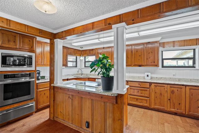 4720 Peveler Road, Granbury, TX 76049