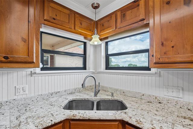 4720 Peveler Road, Granbury, TX 76049