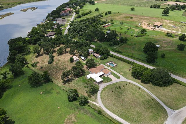 4720 Peveler Road, Granbury, TX 76049