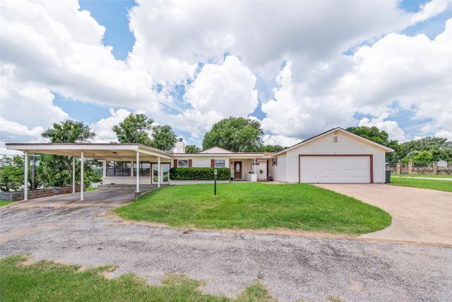 4720 Peveler Road, Granbury, TX 76049