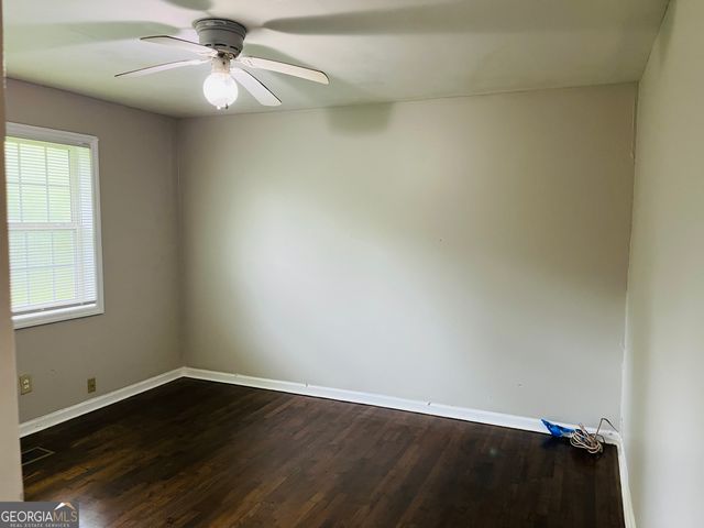 217 W Central Avenue B, Griffin, GA 30223